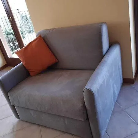 Apartman Picturesque In With Balcony *