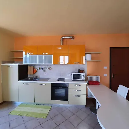 Picturesque In With Balcony *